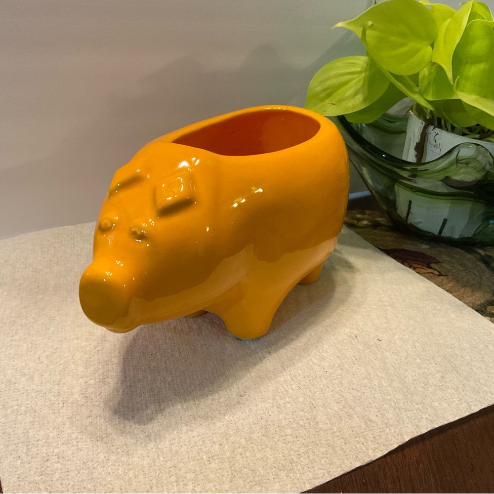 Vintage USA Pottery Orange Pig Ceramic Planter Hog 9" Figure Flower Pot